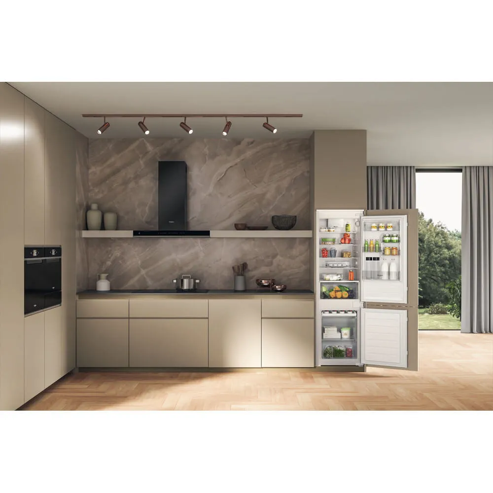 Whirlpool WHC18D011A2 859991677390 268 Litre Buzdolabı Thumbnail 2