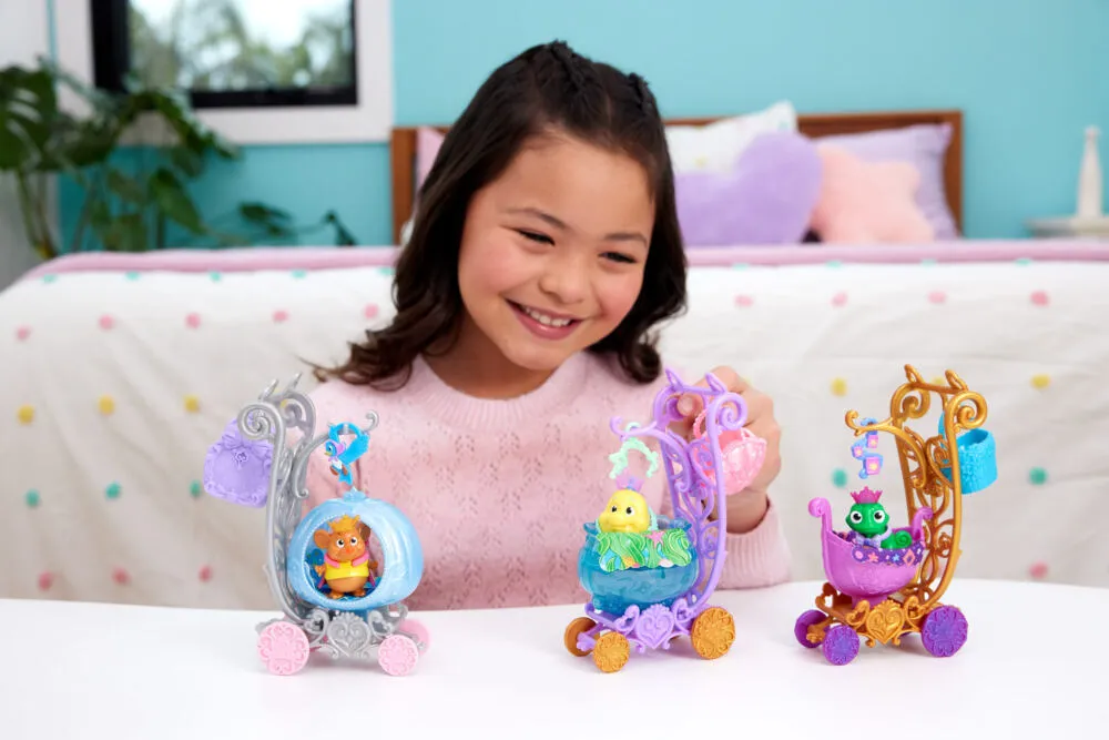 Mattel Disney Princess JFC35 Oyuncak Bebek Thumbnail 2