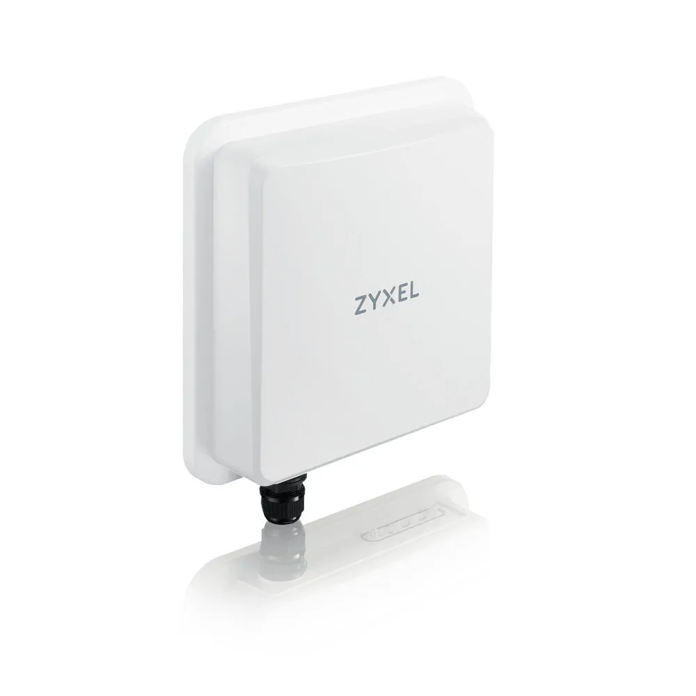 Zyxel FWA710-EUZNN1F Thumbnail 1
