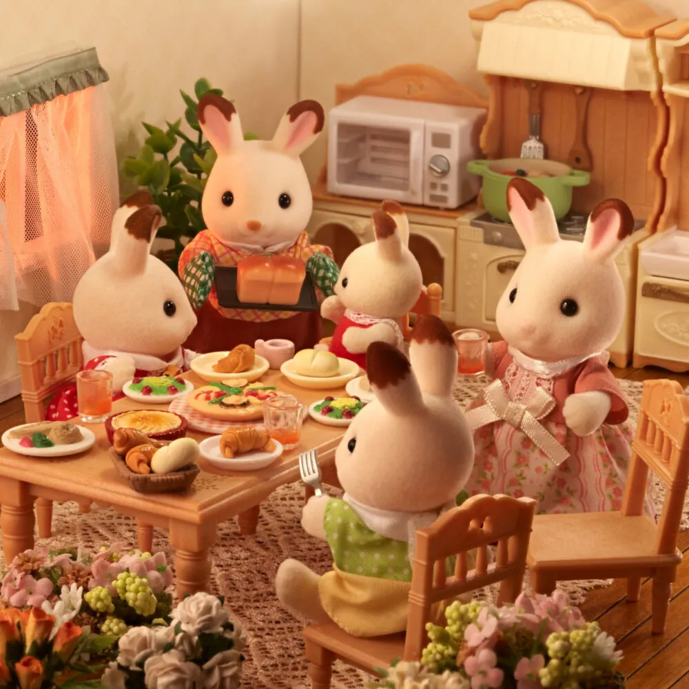 Sylvanian Families 5655 Tavşan 4 Parça Oyuncak Figür Thumbnail 16