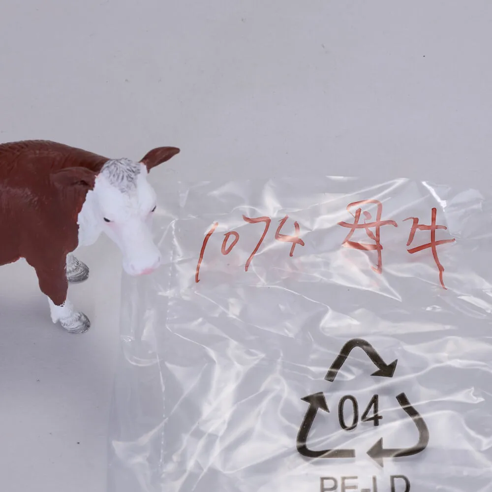 Mojo Fun Hereford Cow 381074 FARMLAND İnek Oyuncak Figür Thumbnail 12