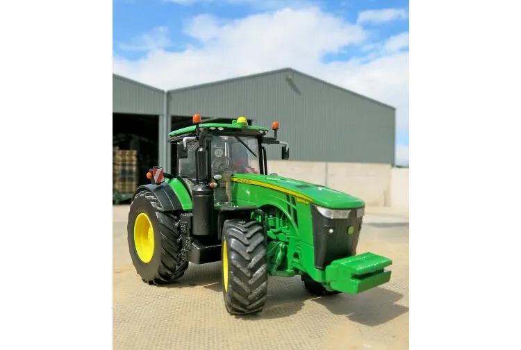 Tomy John Deere 8400R 43174 Oyuncak Araç Thumbnail 4