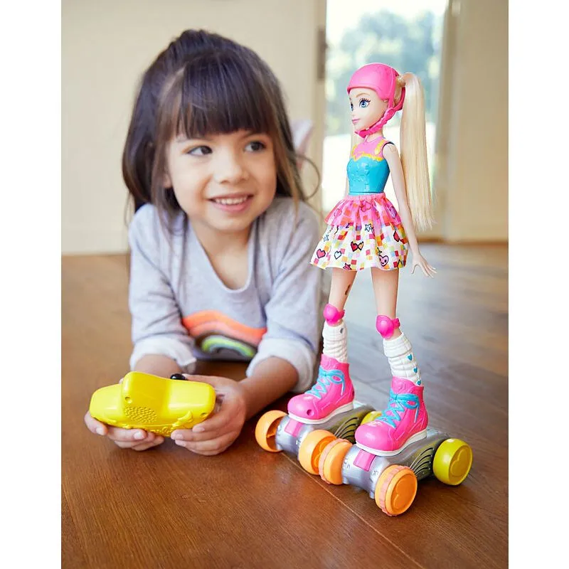 Barbie Video Game Hero Remote Control Roller Skating Doll Thumbnail 5