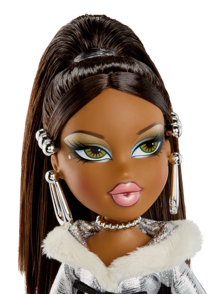Bratz Charmz Doll- Sasha 599364 Thumbnail 14