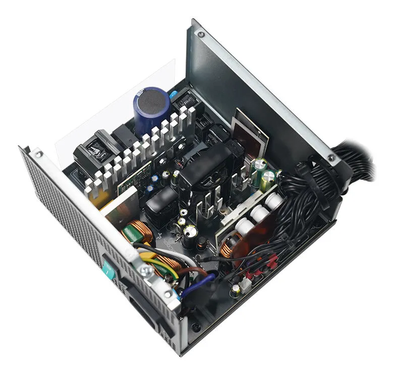 DeepCool PN650D R-PN650D-FC0B-EU 650 W 80 PLUS Gold ATX Güç Kaynağı Thumbnail 9