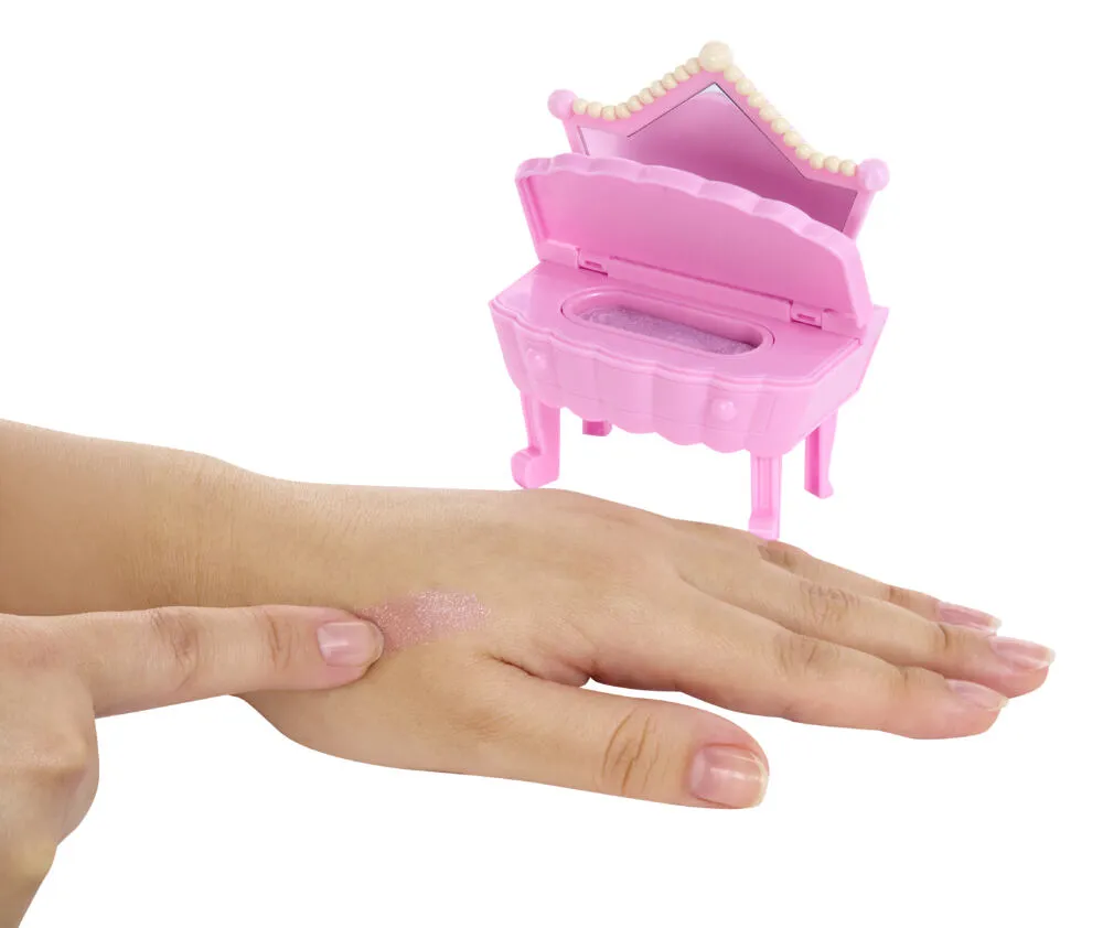 MGA Entertainment Yummiland Beauty Bag Playset + Lip Gloss Doll - Bag 546733-EUC Oyuncak Bebek Thumbnail 7