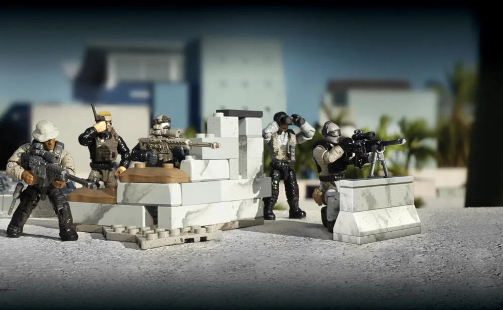 Mattel CNF11 Thumbnail 8