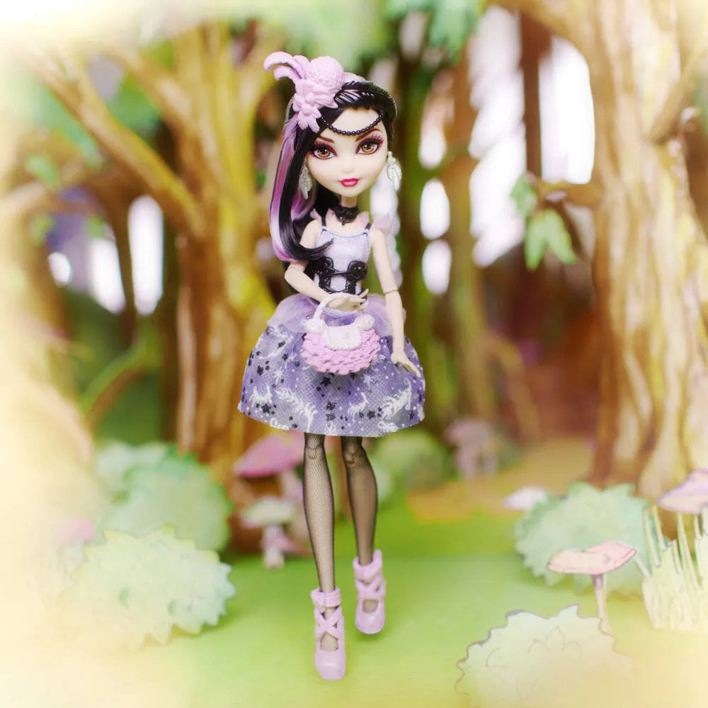 Mattel CDH52 6 Parça Oyuncak Bebek Thumbnail 6