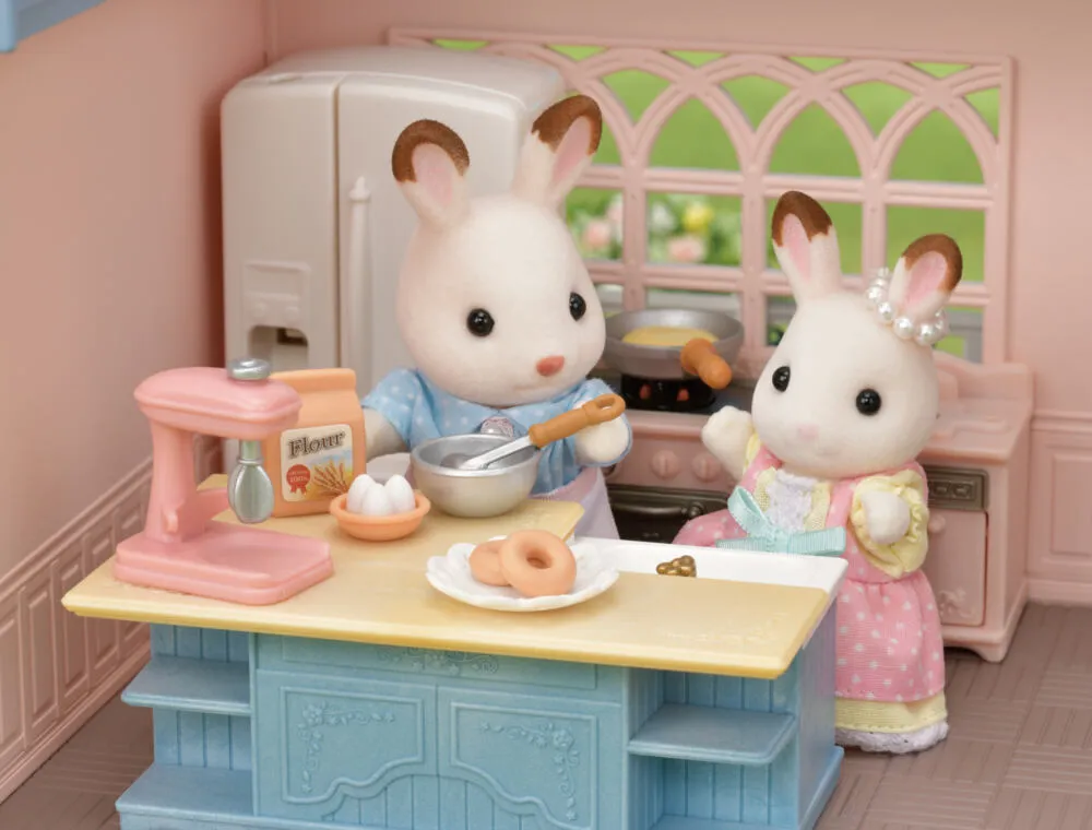 Sylvanian Families 5521 24 Parça Oyuncak Bebek Thumbnail 6