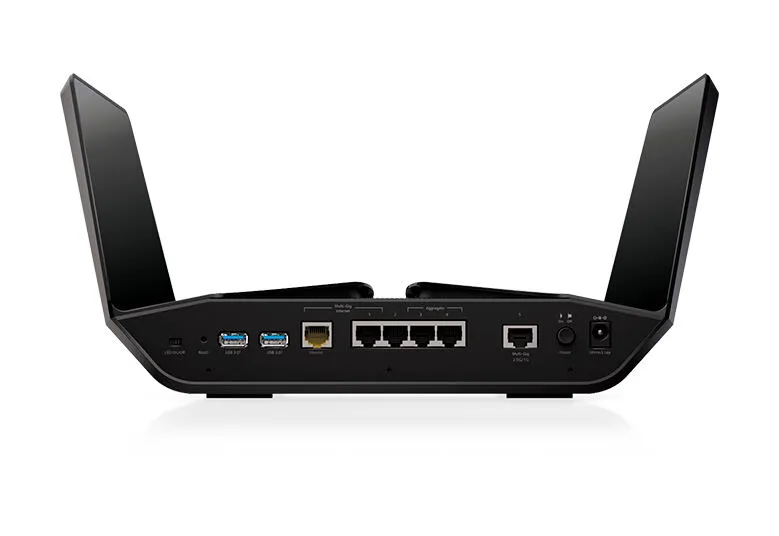 NETGEAR Nighthawk 4 GHz RAXE500-100NAS Thumbnail 5