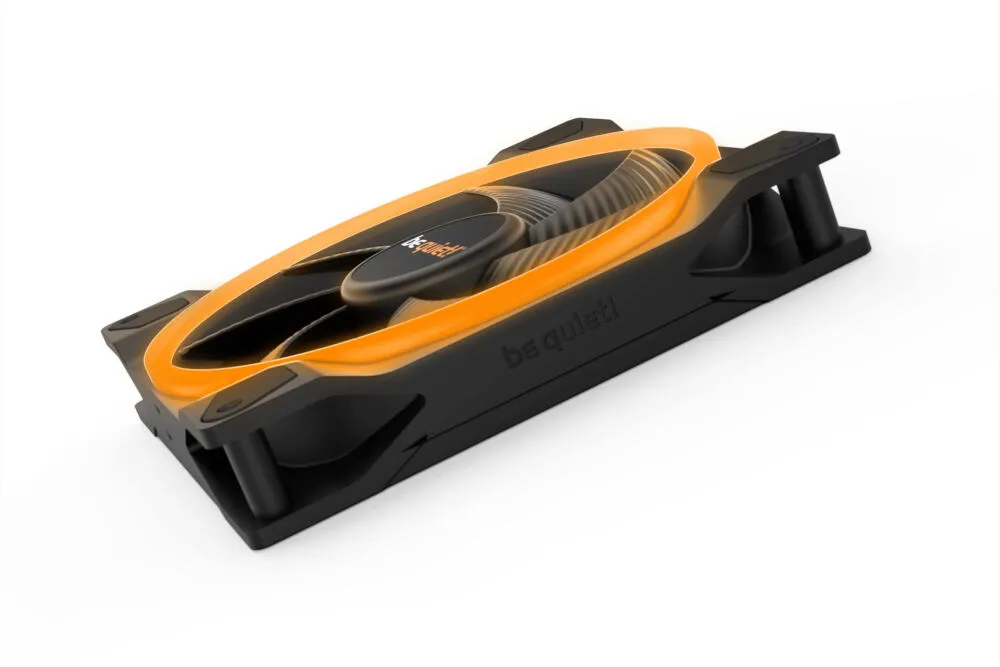 be quiet! Light Wings | 140mm PWM Triple Pack BL078 Thumbnail 4