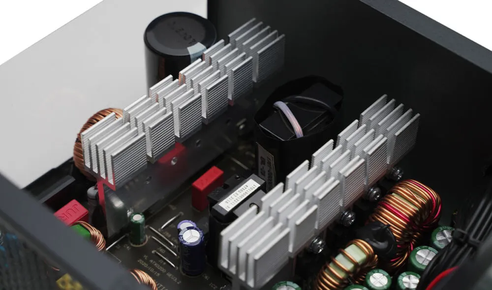 DeepCool PF400 R-PF400D-HA0B-EU 400 W 80 PLUS ATX Güç Kaynağı Thumbnail 12