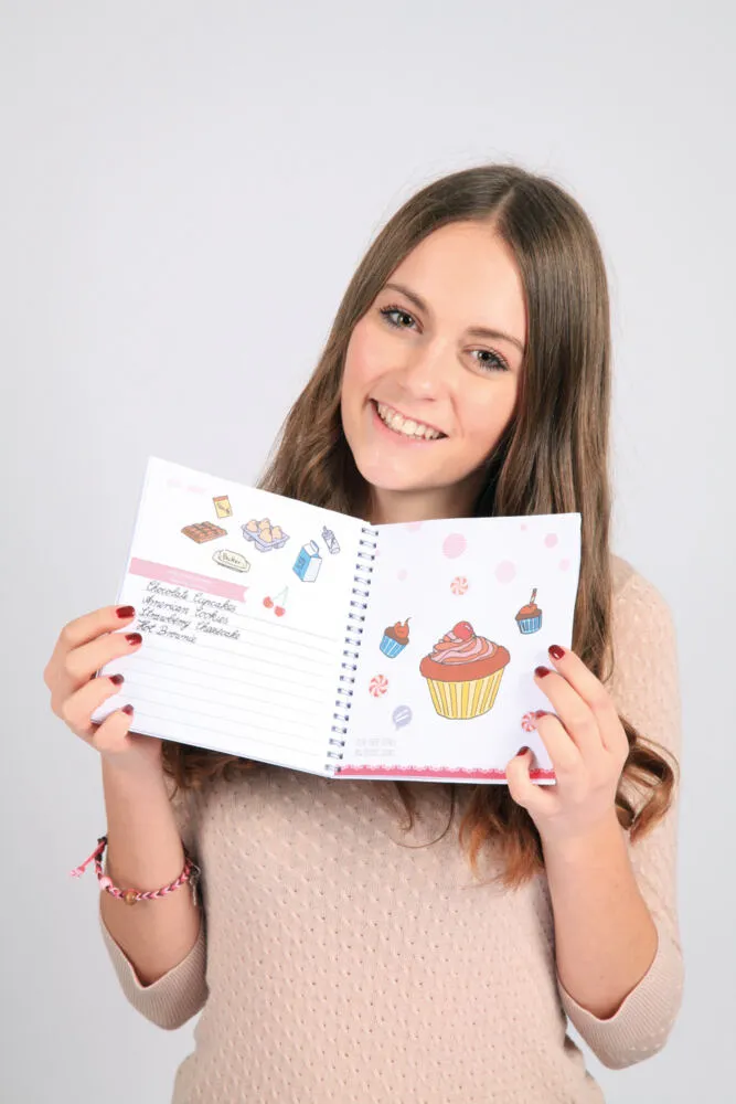 Lena 42331 Thumbnail 13