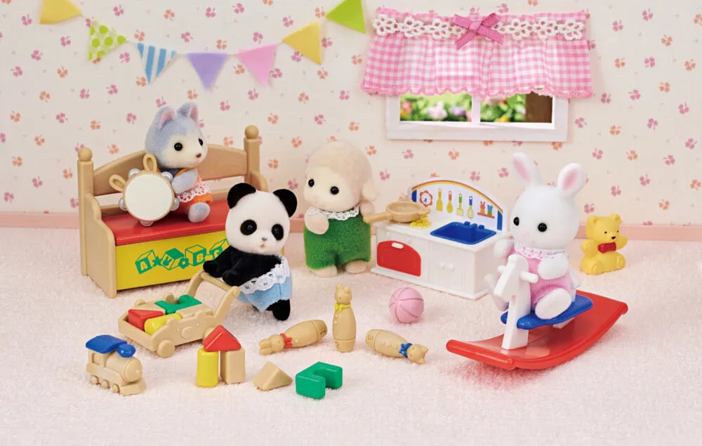 Sylvanian Families 5709 Panda, Tavşan 14 Parça Oyuncak Figür Thumbnail 19