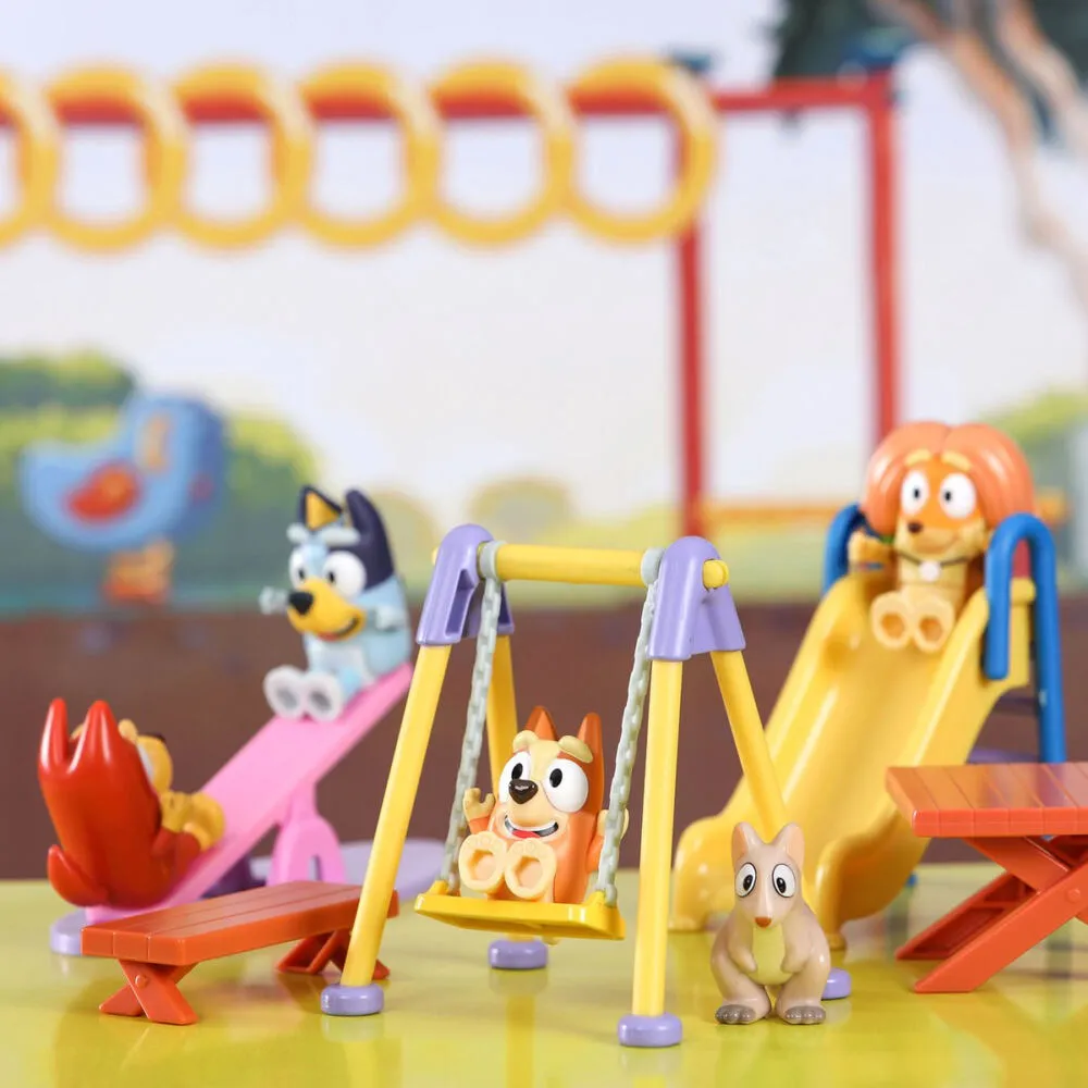 Moose Toys Bluey Deluxe Park Playset MS17136 Thumbnail 14