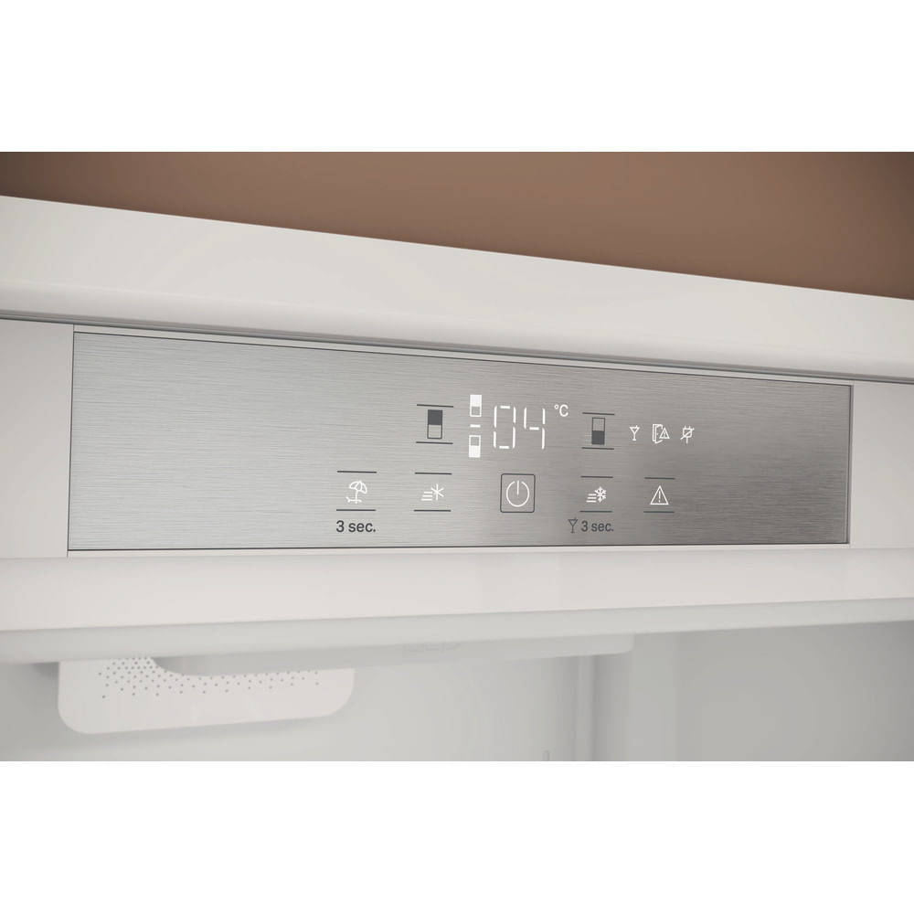 Hotpoint BCB 4020 E 859991667840 Thumbnail 1