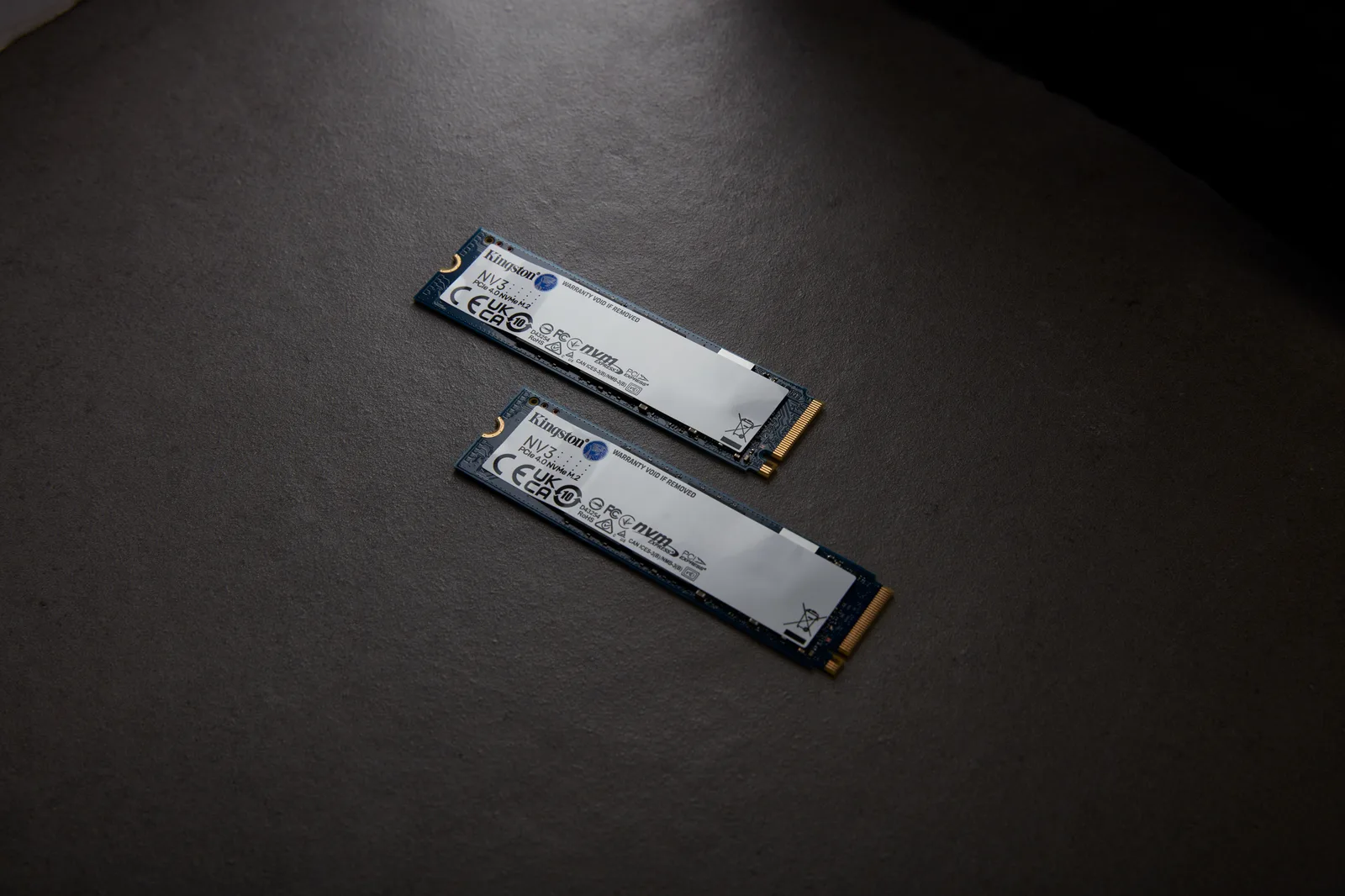 Kingston Technology NV3 SNV3S/4000GBK 4 TB M.2 22x80 Gen4 NVMe SSD Thumbnail 6