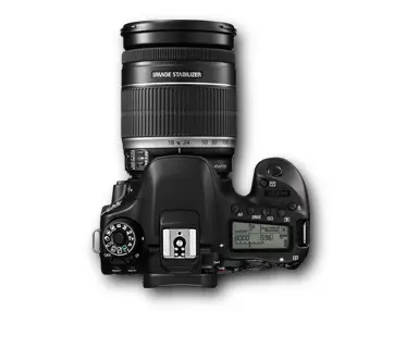 Canon 80D + EF-S 18-200mm F3.5-5.6 IS 3662362049713 Thumbnail 11