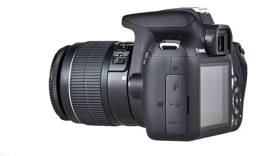 Canon 2000D + EF-S 18-55 IS II + EF 50mm 2728C022 Thumbnail 12