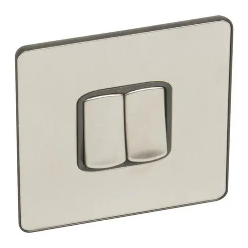 Legrand 832132 Düğmeli Panelle