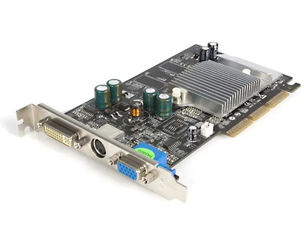 StarTech.com AGPVID5500A 5500 GDDR Ekran Kartı