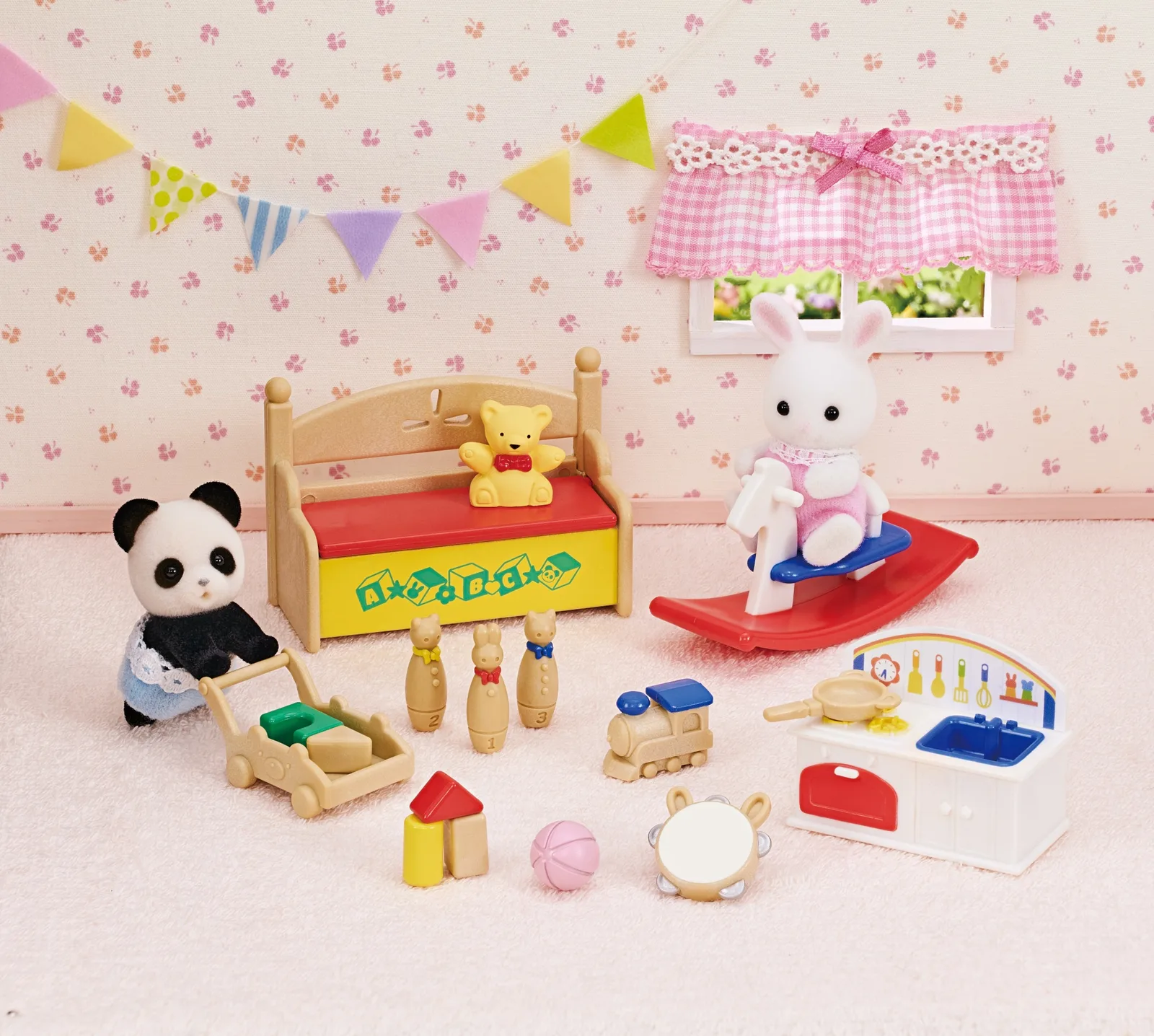Sylvanian Families 5709 Panda, Tavşan 14 Parça Oyuncak Figür Thumbnail 17