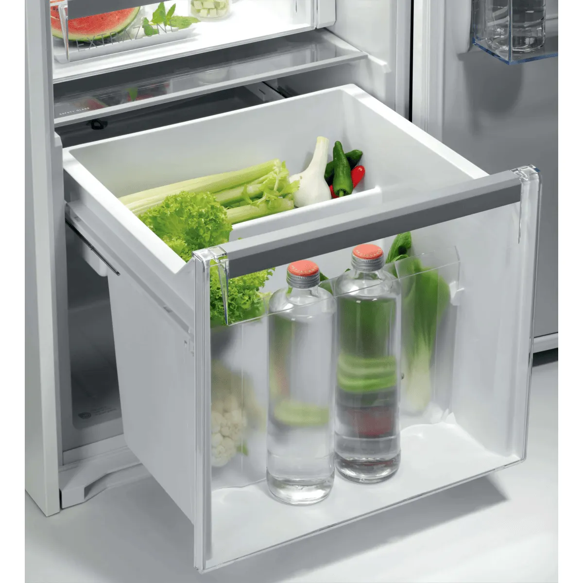 AEG NSK6F181DS 923 581 355 Fridges
