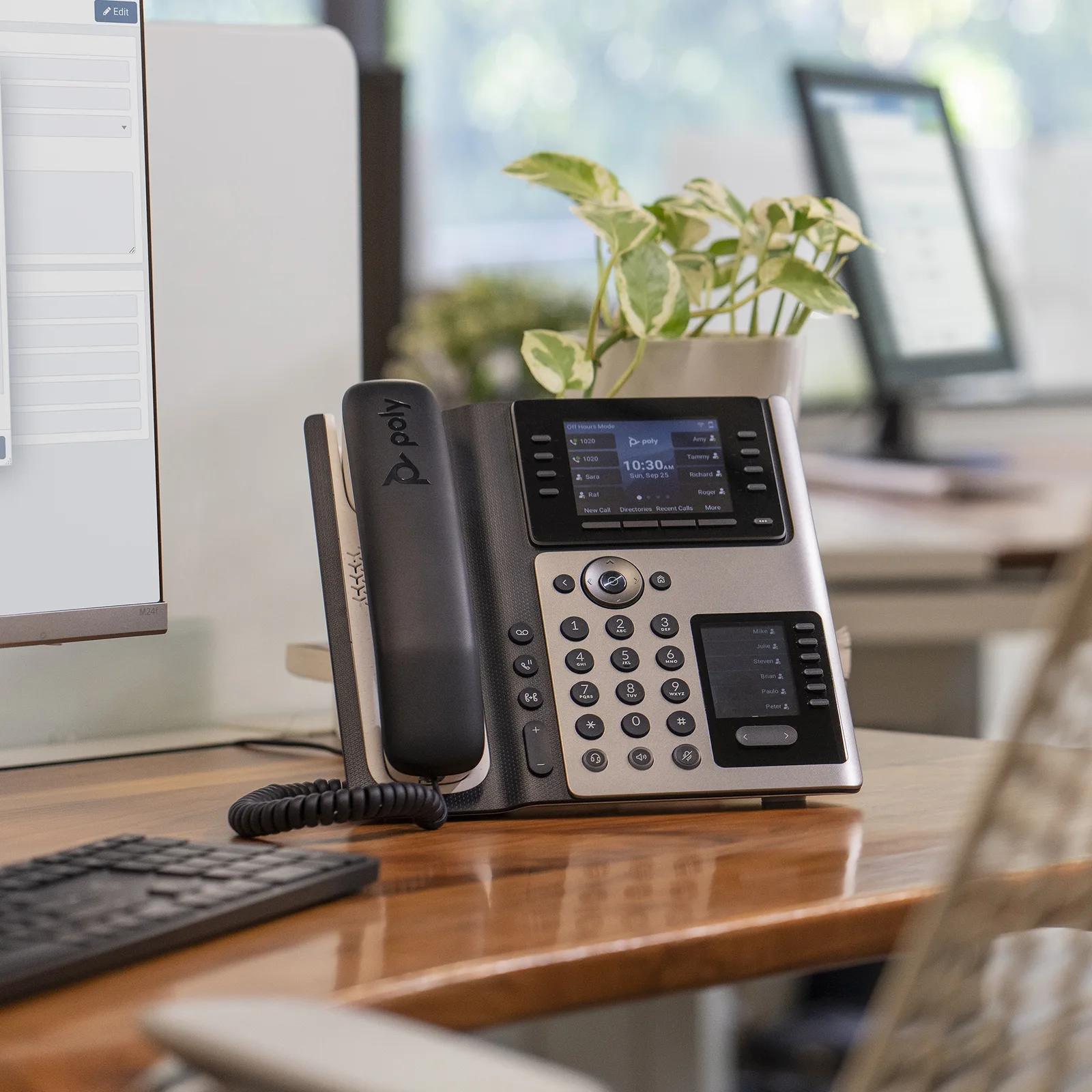 HP Poly Edge E400 IP Telefon ve PoE etkin 82M93AA Thumbnail 1
