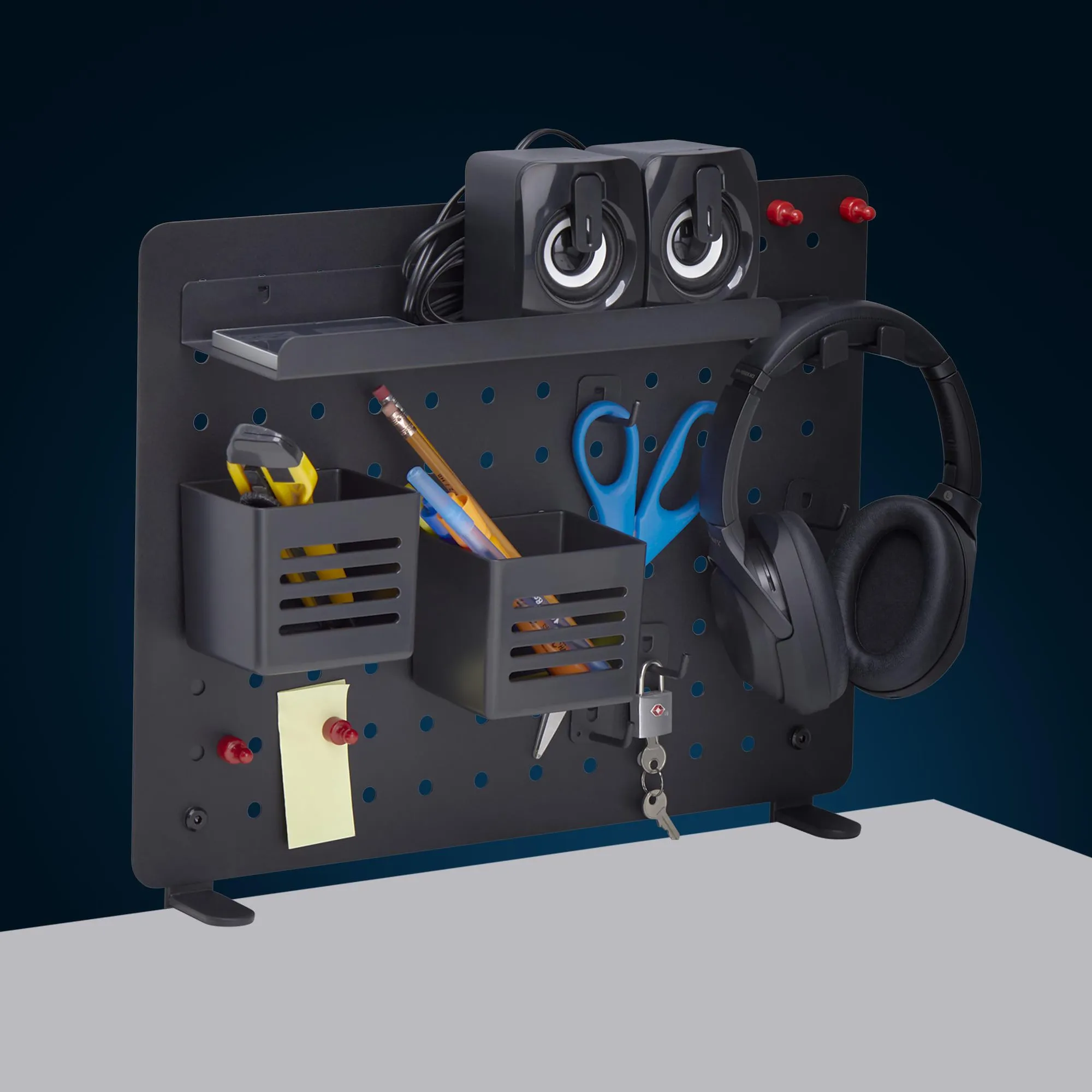 StarTech.com 1612B-DESK-PEGBOARD Thumbnail 8