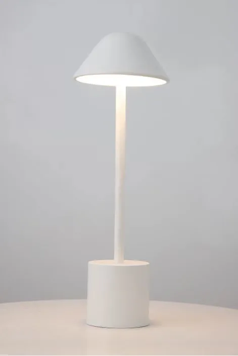 Pyramidea LRP12B Masa Lambaları