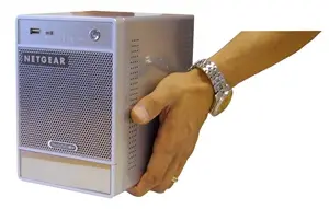 NETGEAR ReadyNAS™ NV+ 1TB Gigabit Desktop Network Storage (4x250GB) RND4425-100EUS Thumbnail 8