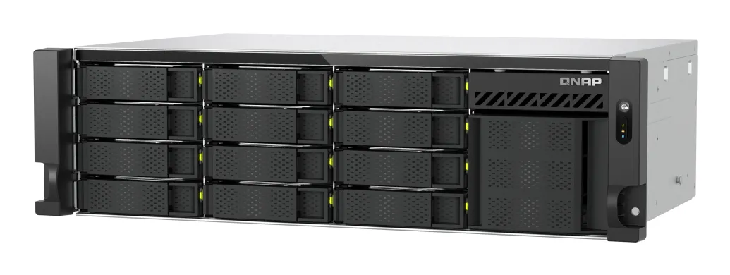 QNAP TS-H1655XEU-RP-8G Thumbnail 6