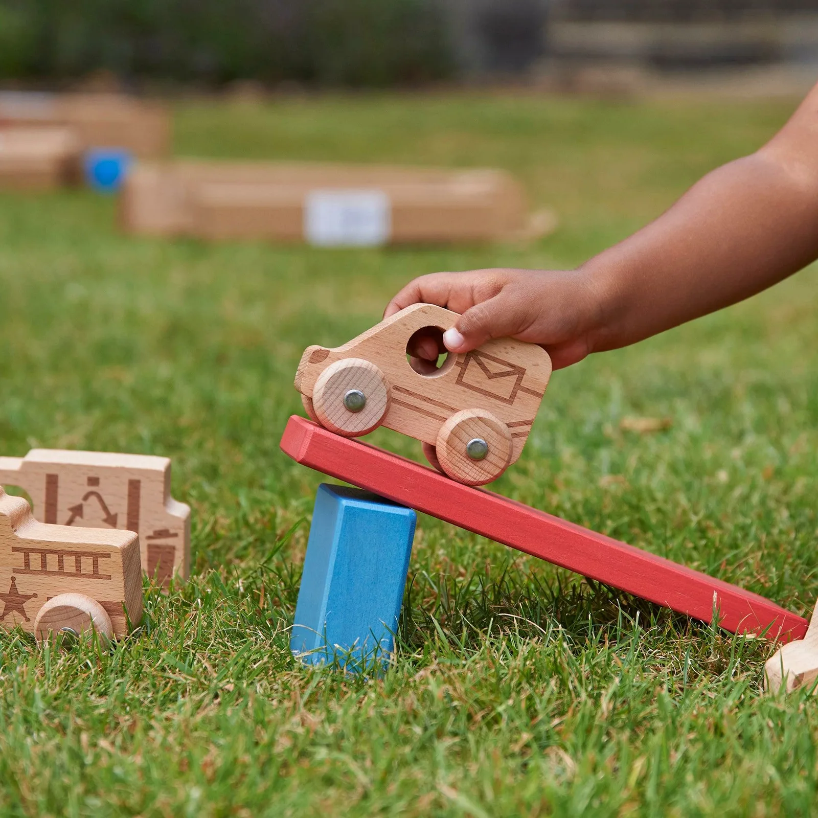 Tickit Natural Wooden Community Vehicles 73502 Oyuncak Araç Thumbnail 10