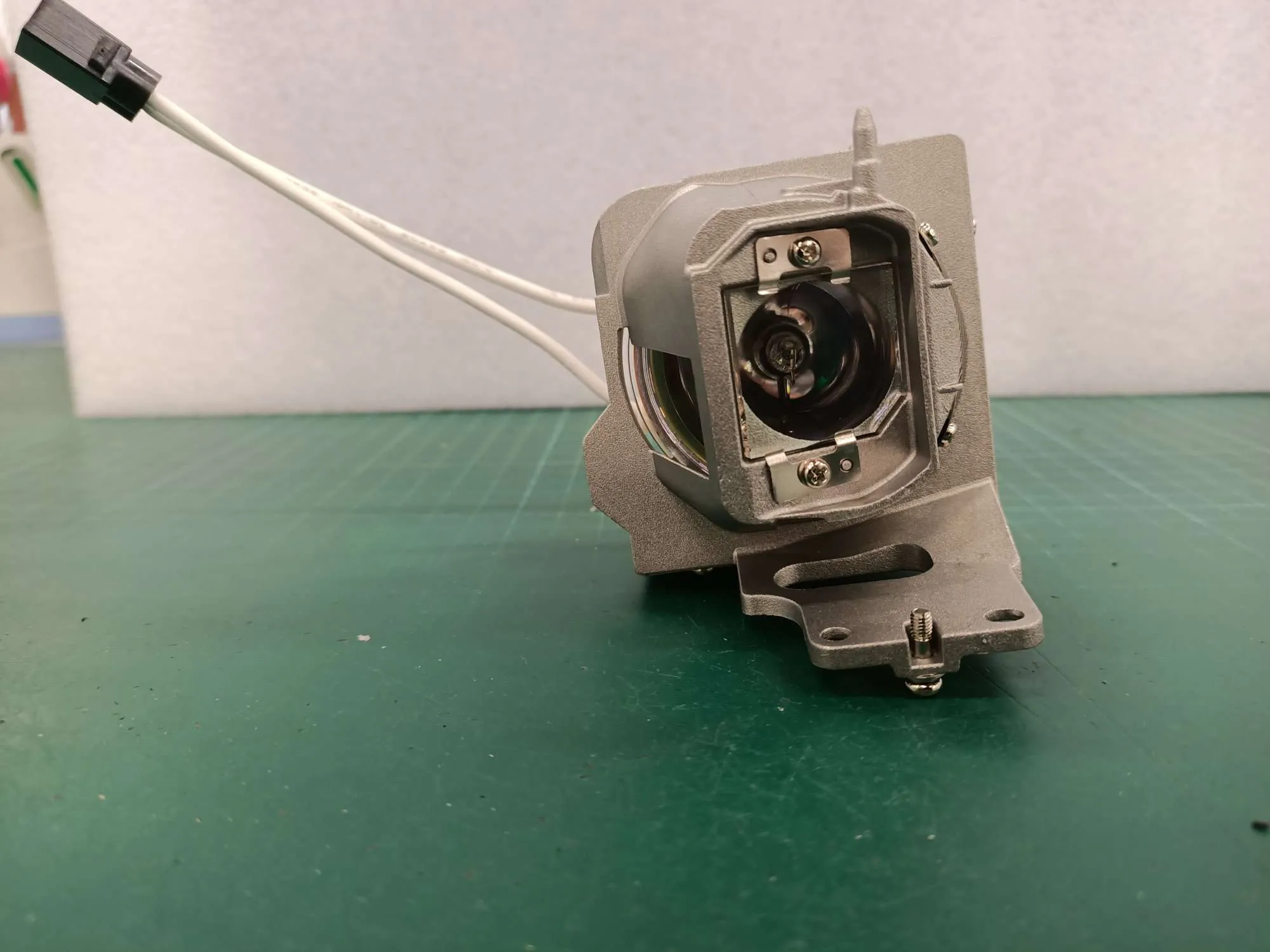 Hypertec MC.JPC11.002-HL Projeksiyon Lambaları