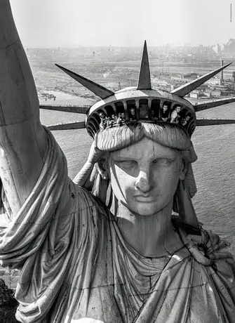 Clementoni Statue Of Liberty 39635 1000 Parça Puzzle Thumbnail 2