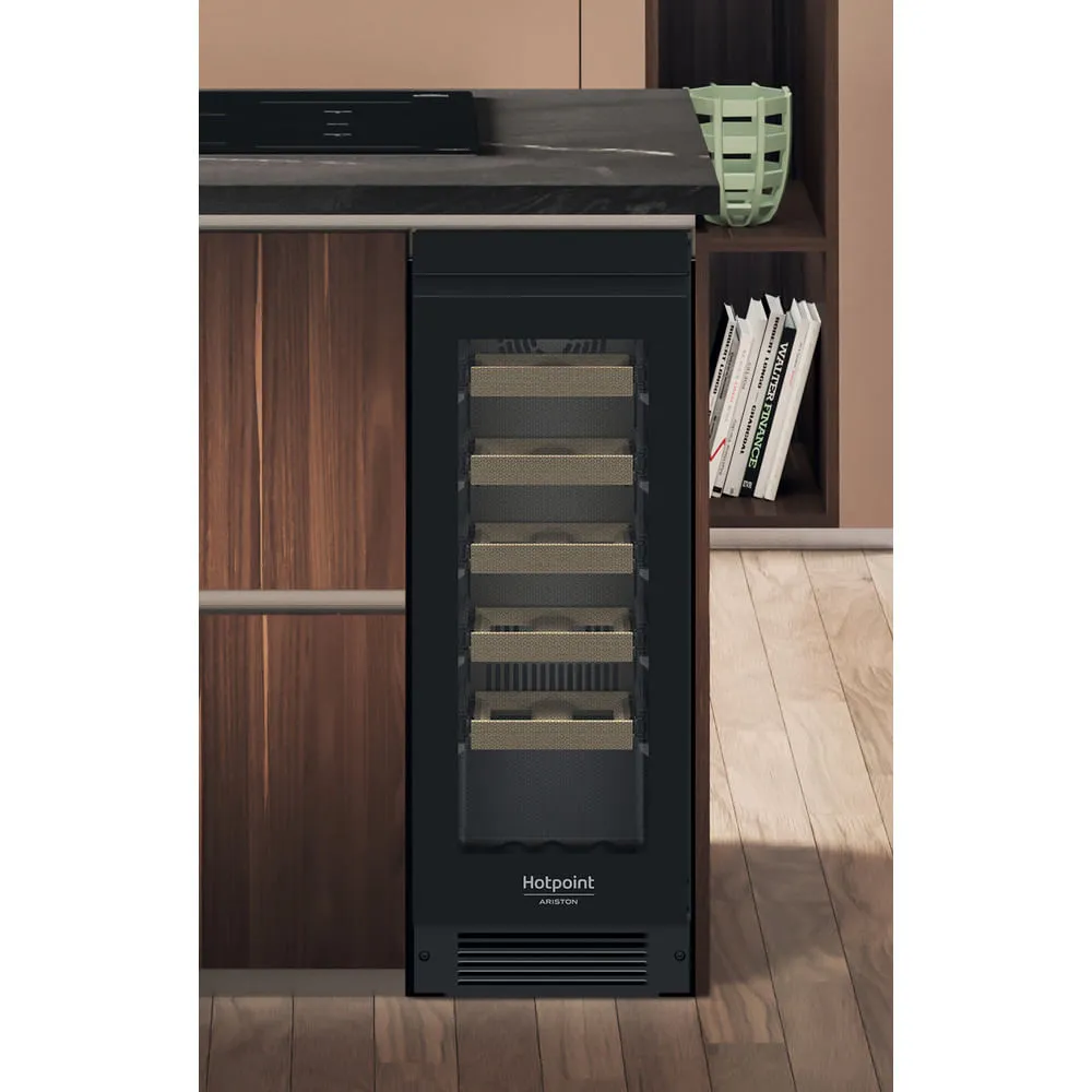 Hotpoint HAWBU30S2HB 869991710350 Thumbnail 1