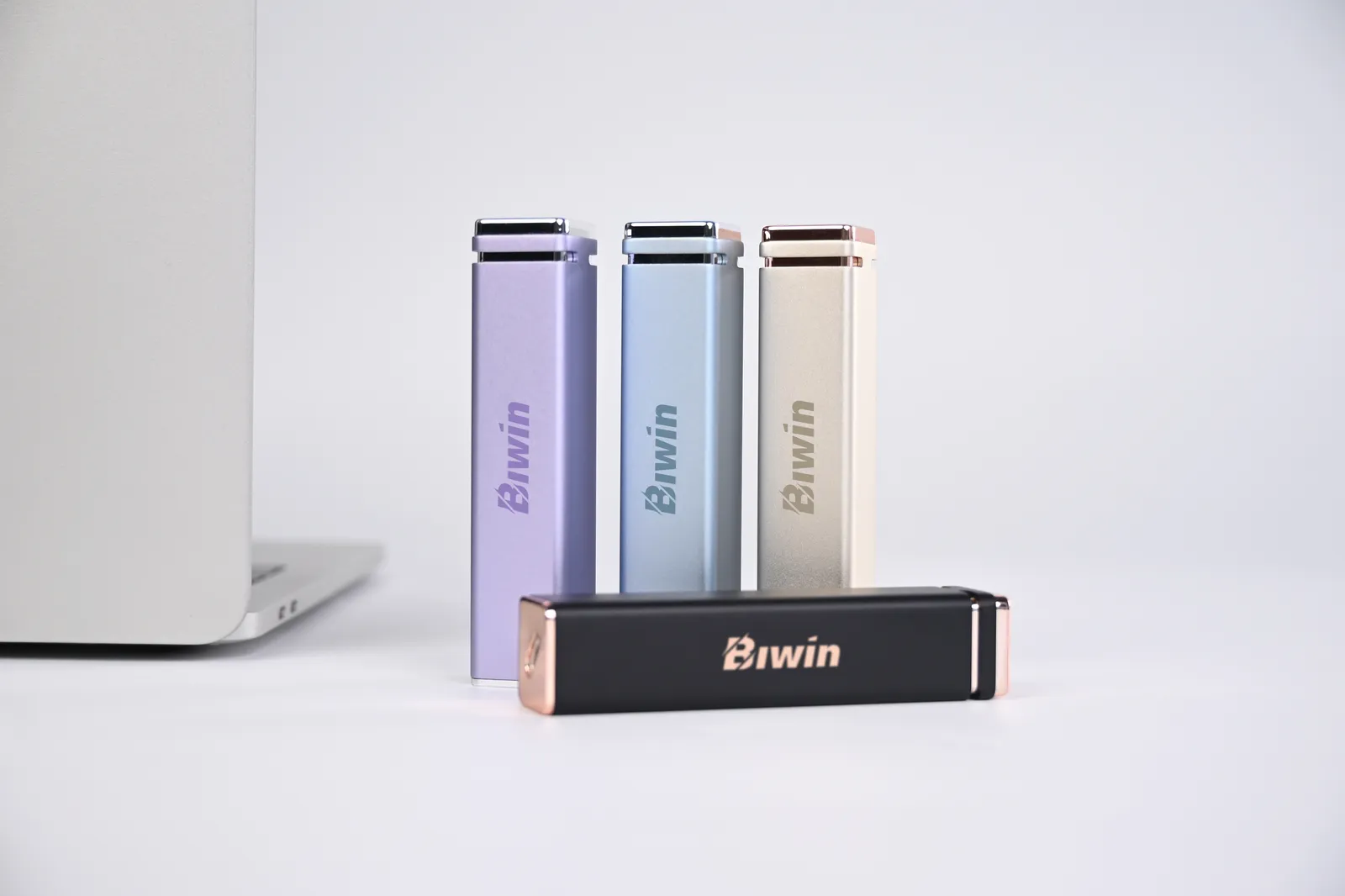 Biwin PD2000 BPD200001TB-RGL 1 TB SSD Thumbnail 2