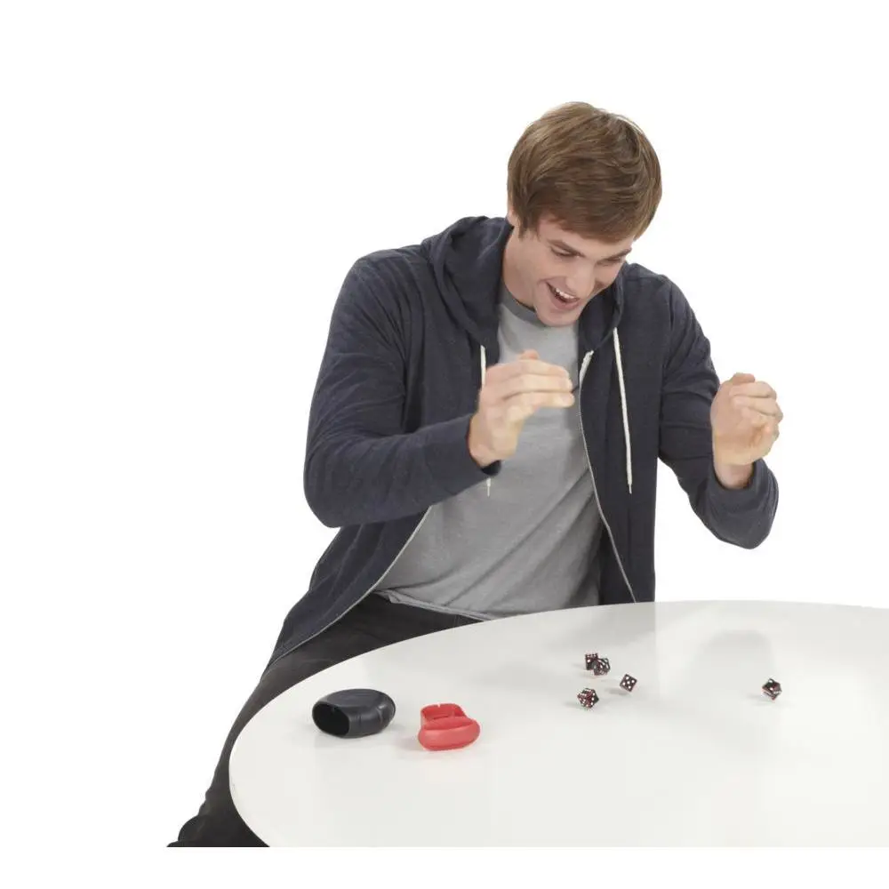 Hasbro Yahtzee Classic 00950 Thumbnail 2